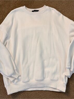 Classic White Crewneck Sweater - Efan